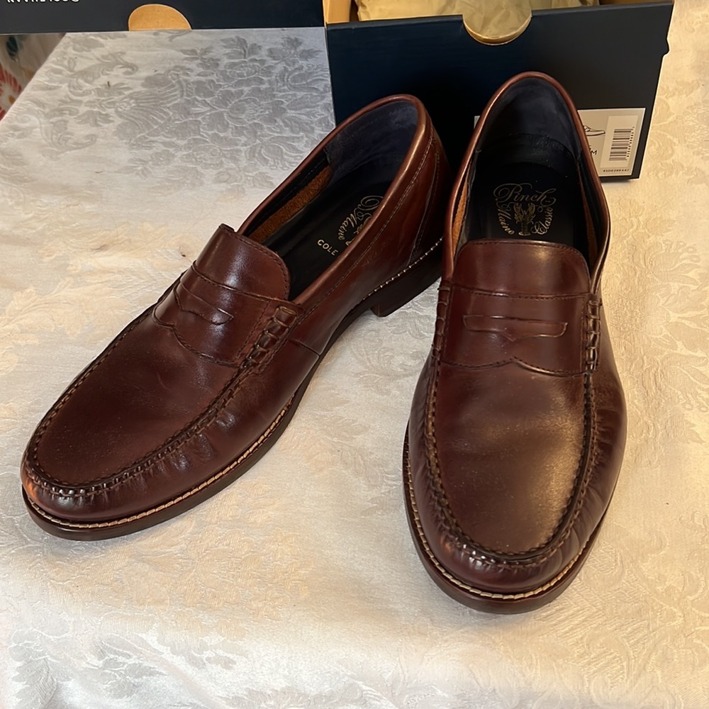 New in Box Cole Haan PNCH GRND CLS PNYLFR size 9.5M